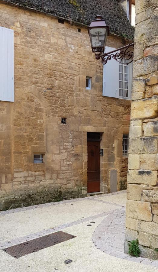 Les Chambres Du "Coup De Coeur De Sarlat" מראה חיצוני תמונה