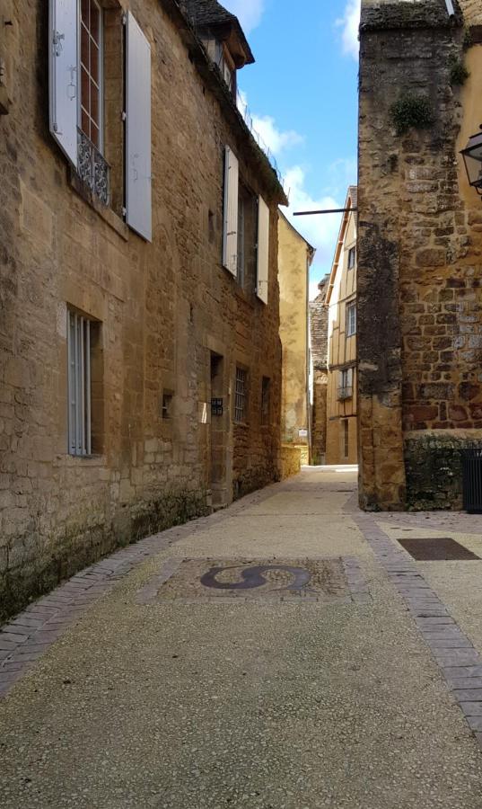 Les Chambres Du "Coup De Coeur De Sarlat" מראה חיצוני תמונה